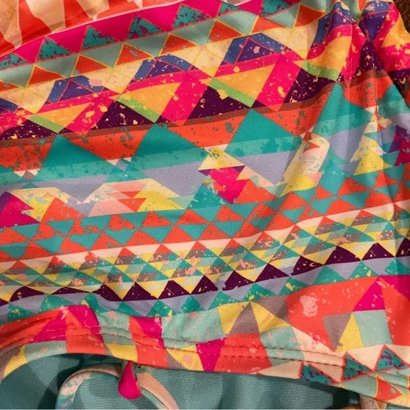 Bar III Multicolor bathing suit $20 OR BEST OFFER. Multi color swim suit - Picture 7 of 11